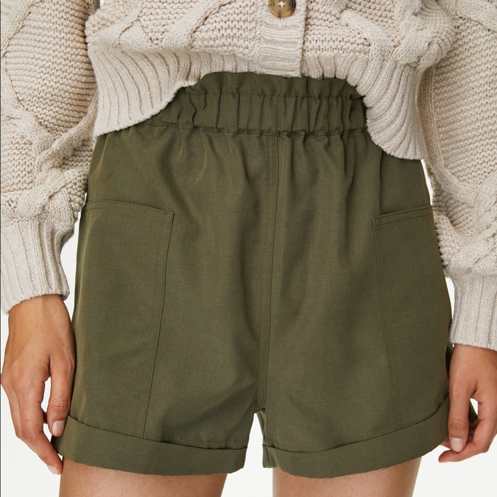 Aritzia Harulia shorts